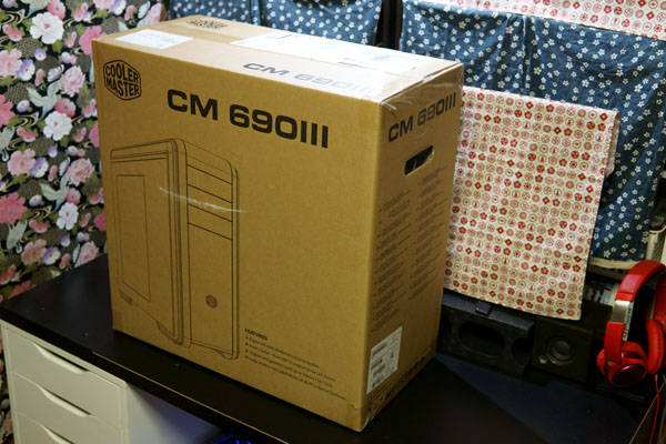 ケース ／ COOLER MASTER CM 690 III White CMS-693-WWN1-V2